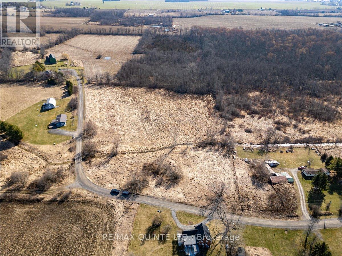 Across From 321 Quaker Rd, Prince Edward County, Ontario  K0K 1G0 - Photo 1 - X8156078