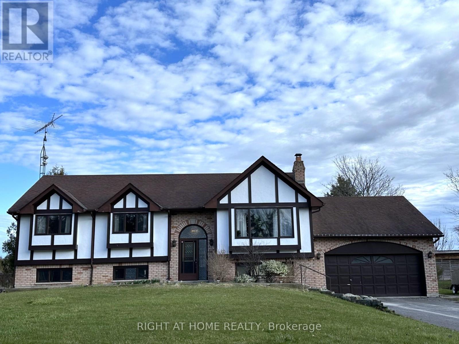 347 COUNTY RD 19 ROAD, prince edward county, Ontario