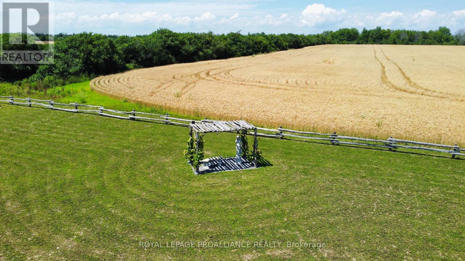 598 Swamp College Road, Prince Edward County (Hillier), Ontario  K0K 2J0 - Photo 10 - X9033739